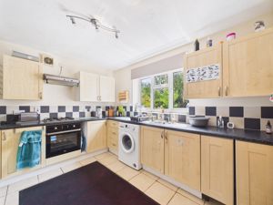 Kitchen- click for photo gallery